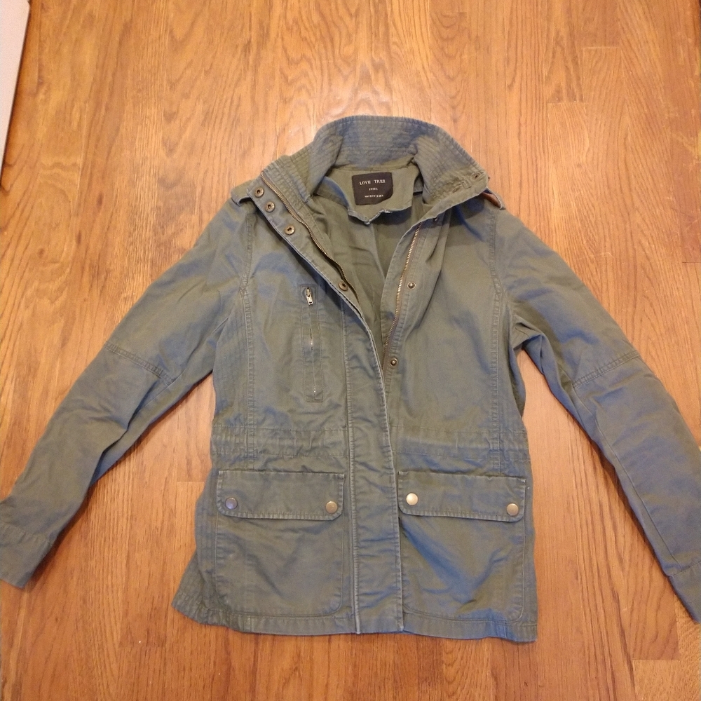 Ladies Lightweight Olive Green Jacket, size small